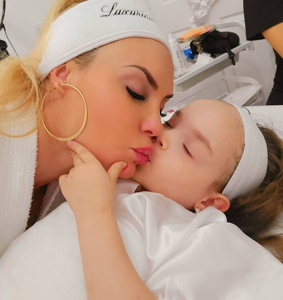 Coco Austin’s Breast-Feeding Photos With Daughter Chanel, Nursing Quotes July 2021