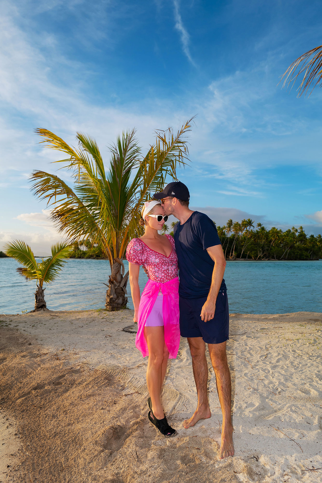 Paris Hilton, Carter Reum Enjoy Tropical Honeymoon: Photos