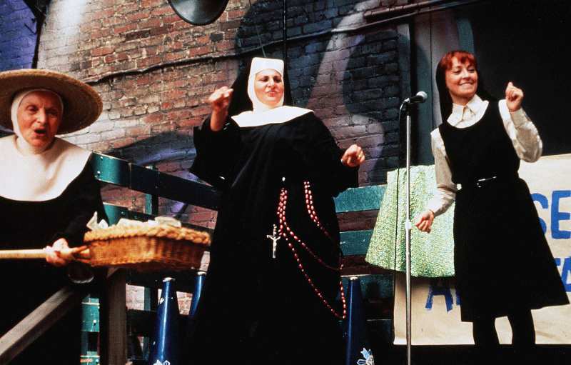 Sister Act 3 Everything We Know About Whoopie Goldbergs Third Nun Filled Movie