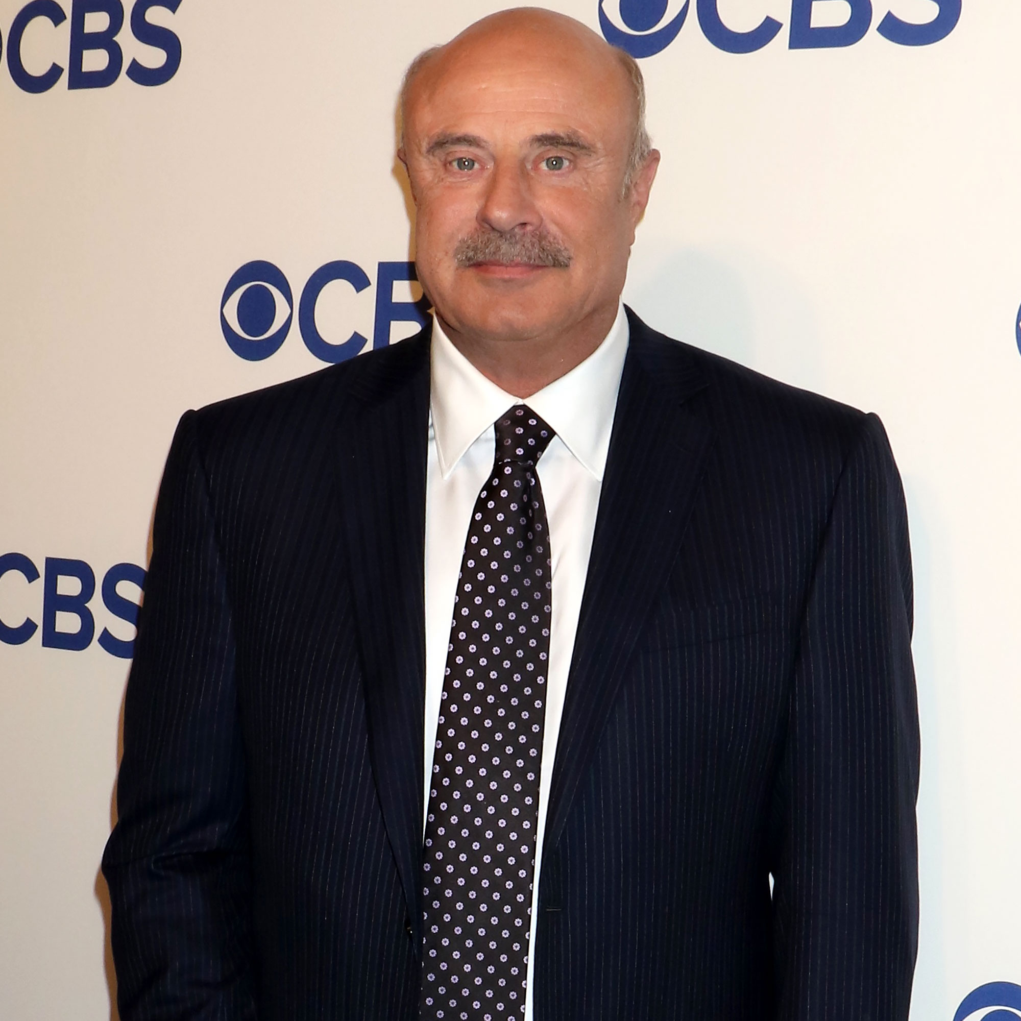 Dr Phil Slammed For Tweeting Is It Ok To Have Sex With A Drunk Girl