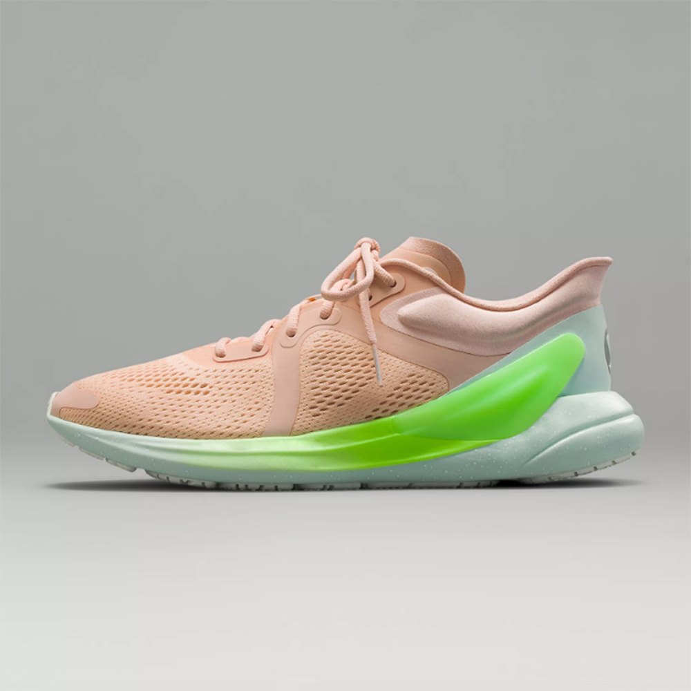 lululemon-blissfeel-sneaker-pink-green