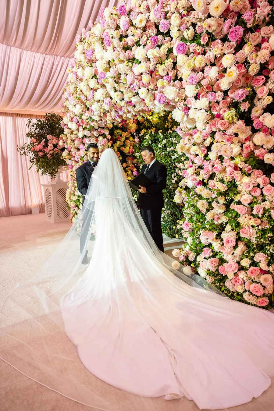 Britney Spears and Sam Asghari 04 Inside Britney Spears Sam Asghari Intimate Wedding