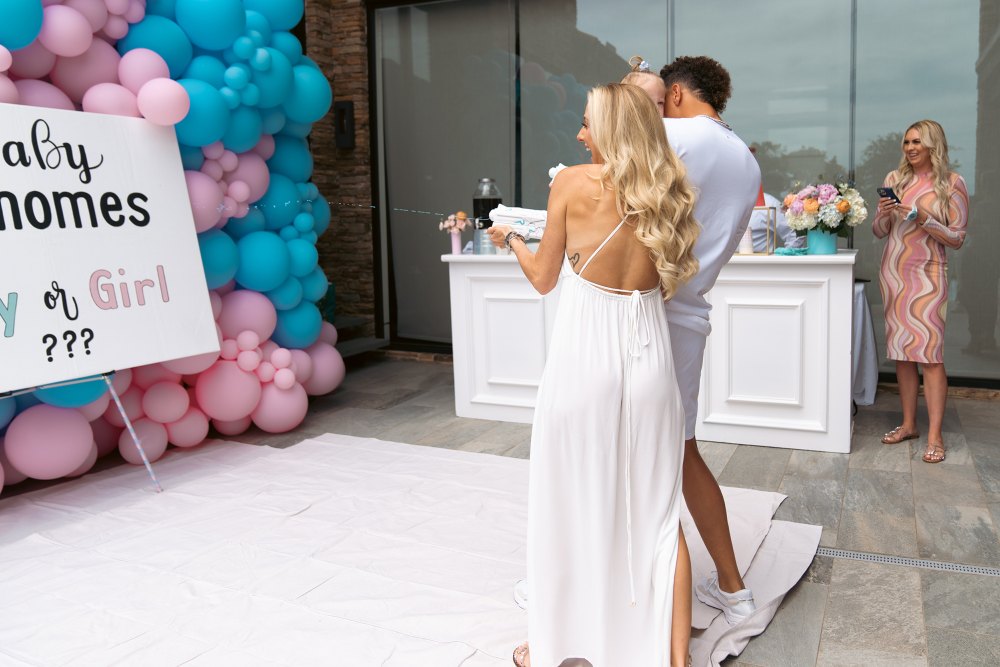 NFL Star Patrick Mahomes and Wife Brittany Announce Sex of Baby No. 2 — With Squirt Gun Reveal
