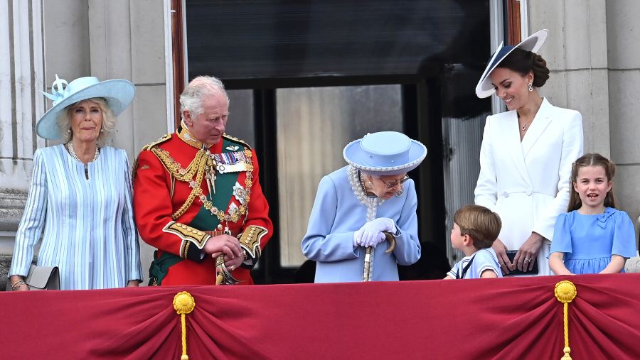 Prince Louis Has Adorable Reaction to Loud Planes During Trooping the Colour Flyover 2