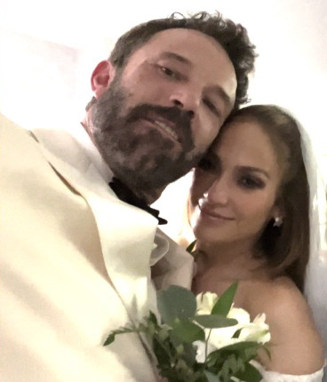 Ben Affleck and Jennifer Lopez have wedding in Las Vegas