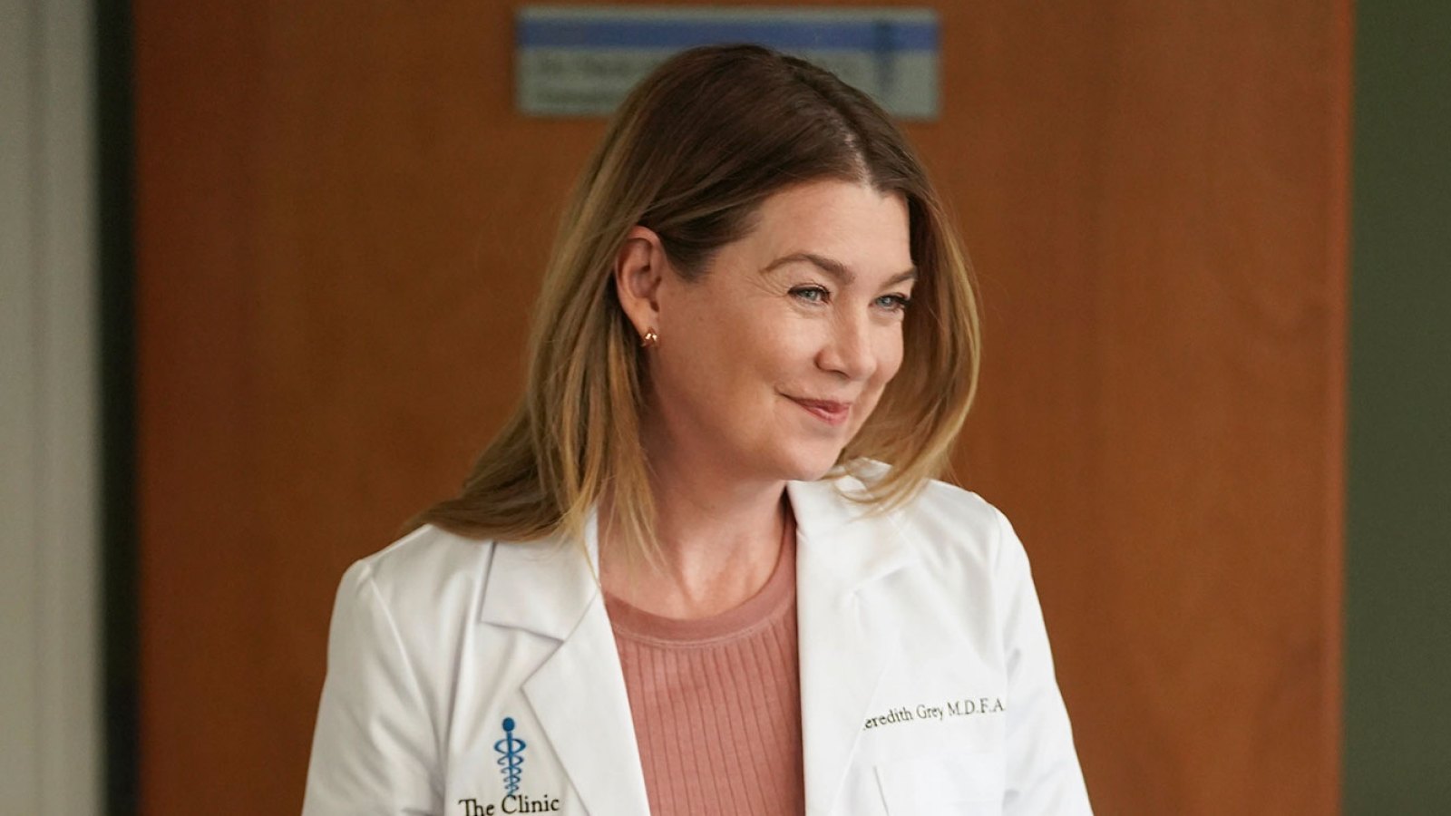 Ellen Pompeo Breaks Silence on Decision to Step Back From 'Grey's Anatomy,' Says Show Will Be 'Just Fine Without' Her
