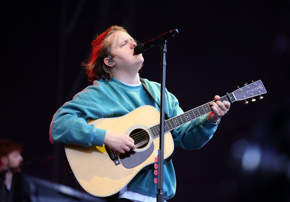 Singer Lewis Capaldi Has Been Diagnosed With Tourette's Syndrome