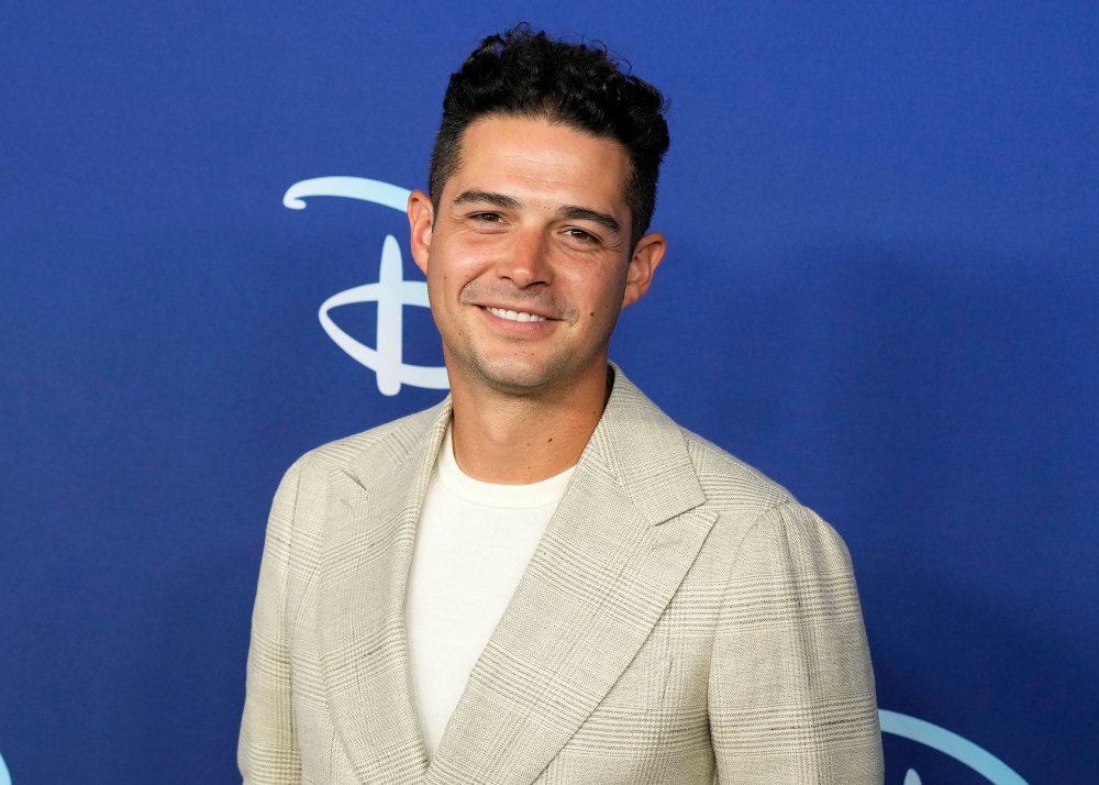 Wells Adams Says 'Bachelor in Paradise' Cast Were 'Angry' About Season 8 Format and Twists: 'It's a Fun Show'