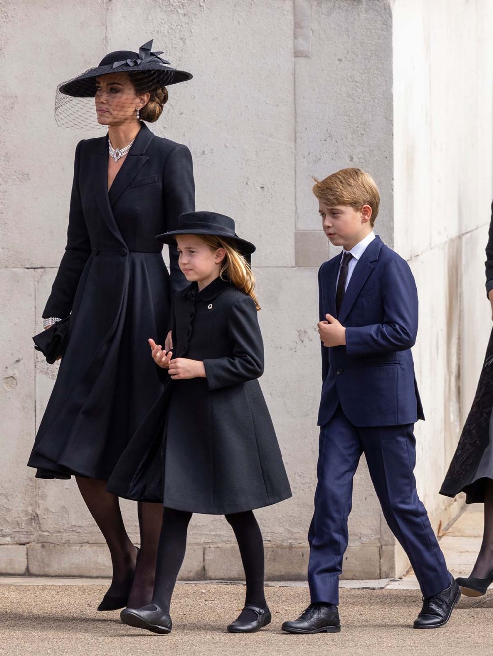 William, Kate's Decision to Leave Louis Home Queens Funeral