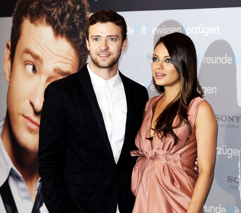 Justin-Timberlake-Gropes-Mila-Kunis-at-Movie-Awards-Justin-Timberlake-Mila-Kunis