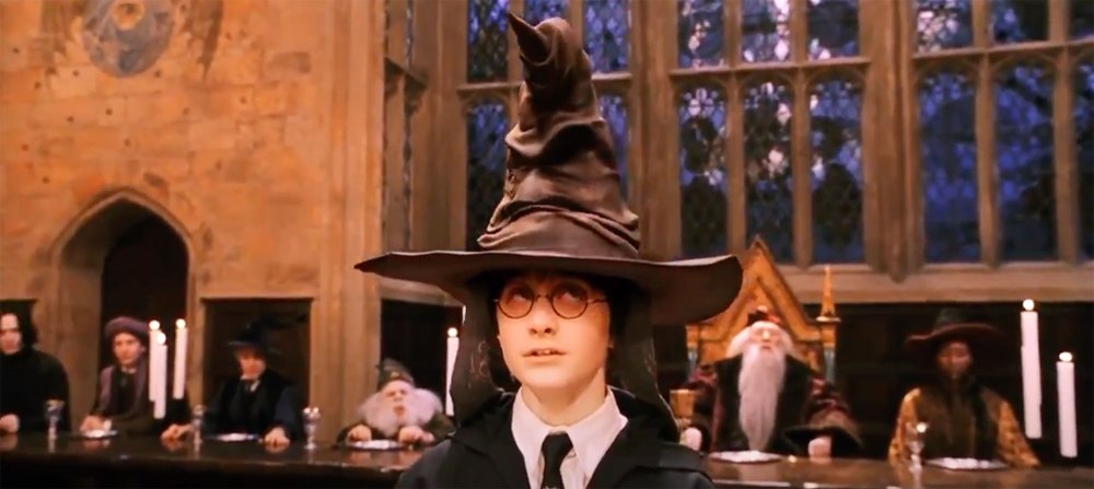 Leslie Phillips Sorting Hat Harry Potter Dead at Age 98 02