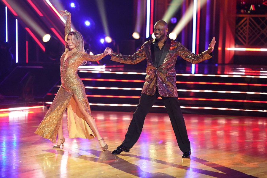 Wayne Brady and Witney Carson Dancing With the Stars Season 31 Winner Revealed Finale