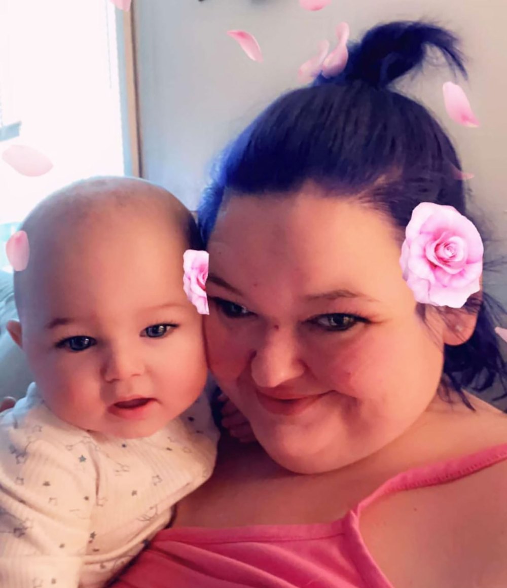 '1000-lb Sisters’ Star Amy Slaton and Husband Michael Halterman Split 7 Months After Welcoming Baby No. 2 rose filter
