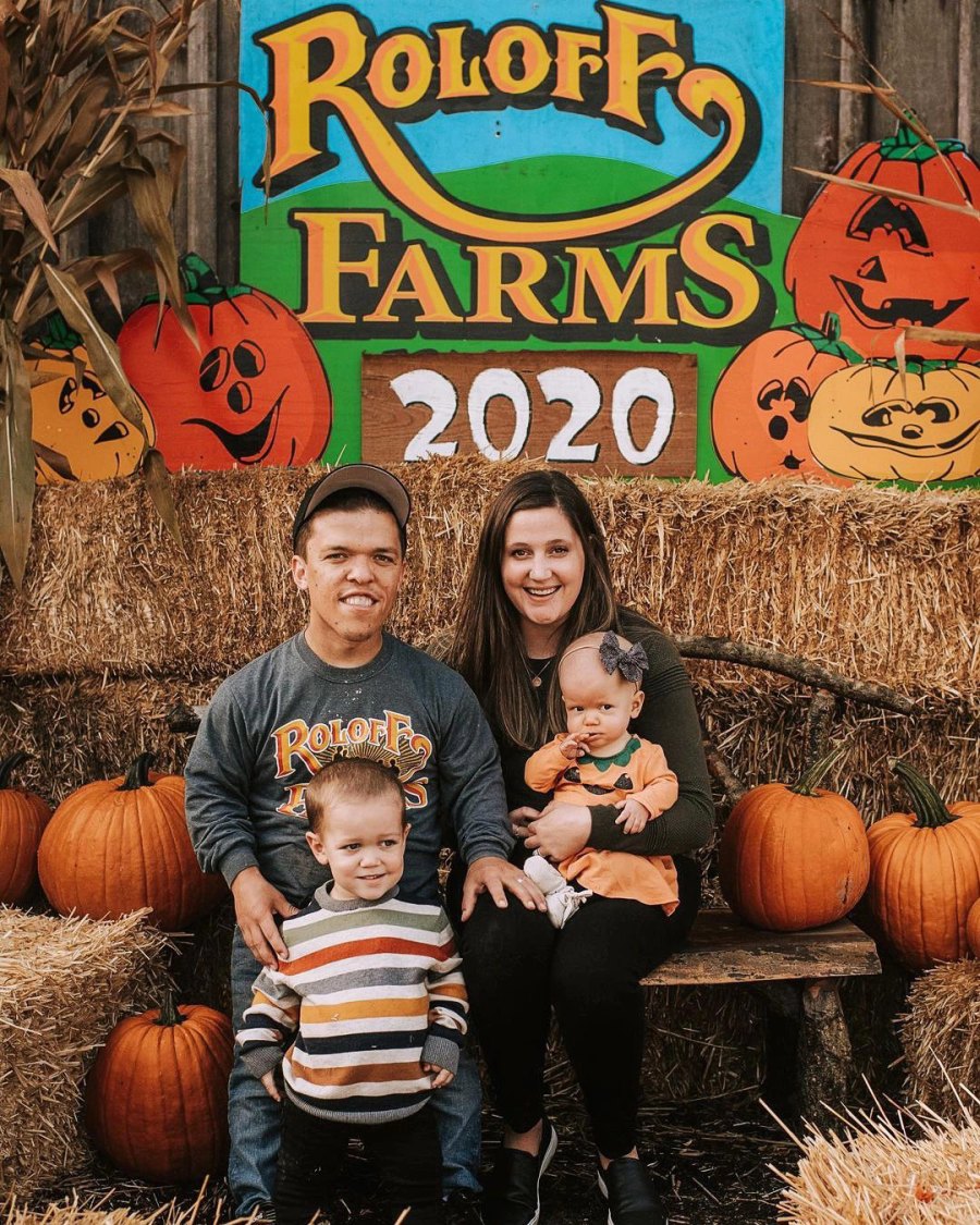 Little People, Big World Stars Zach and Tori Roloff’s Relationship Timeline - 021