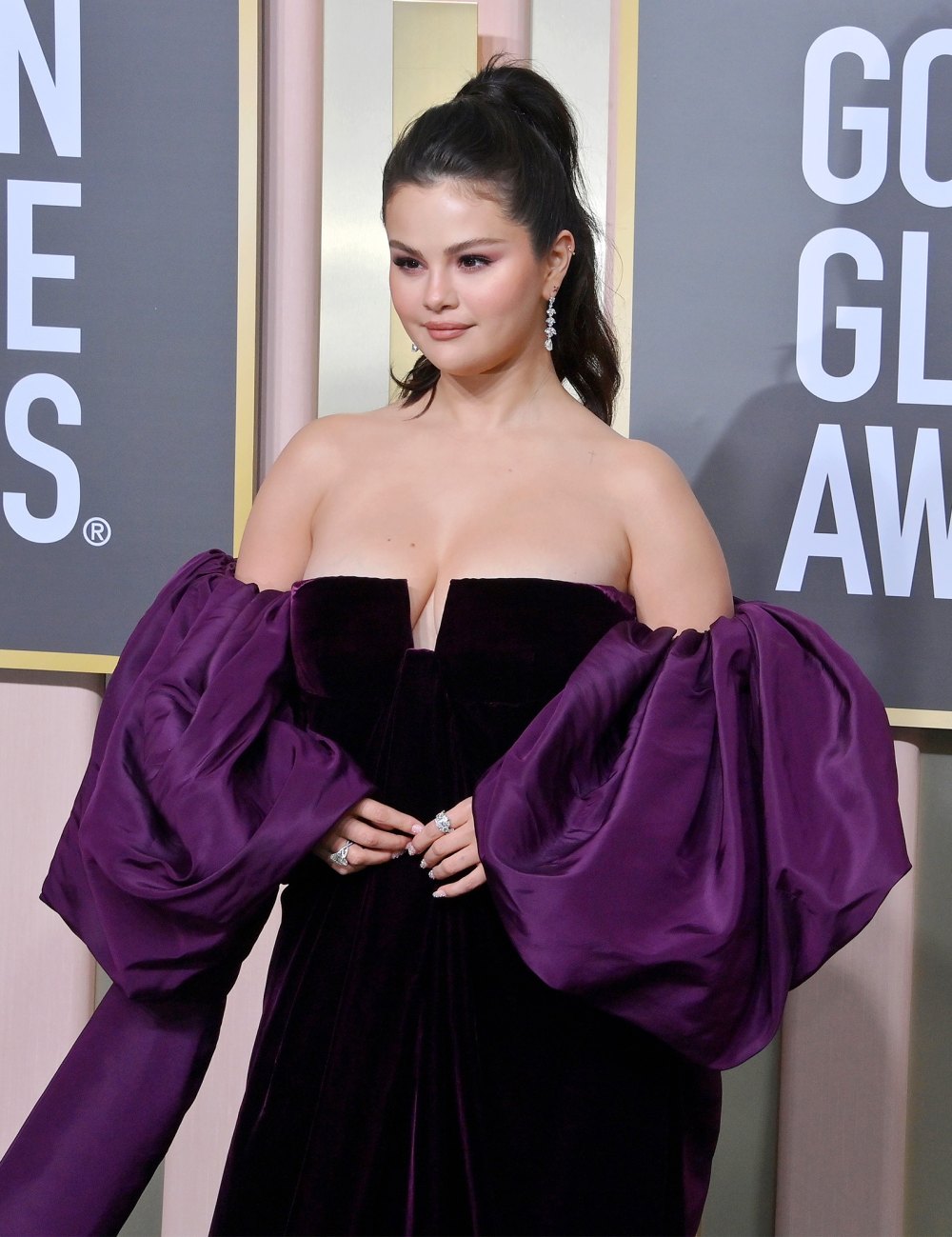 Selena Gomez Reveals Why She Was ‘Ashamed’ That She Didn’t Stay in Touch With ‘Wizards of Waverly Place’ Cast - 561