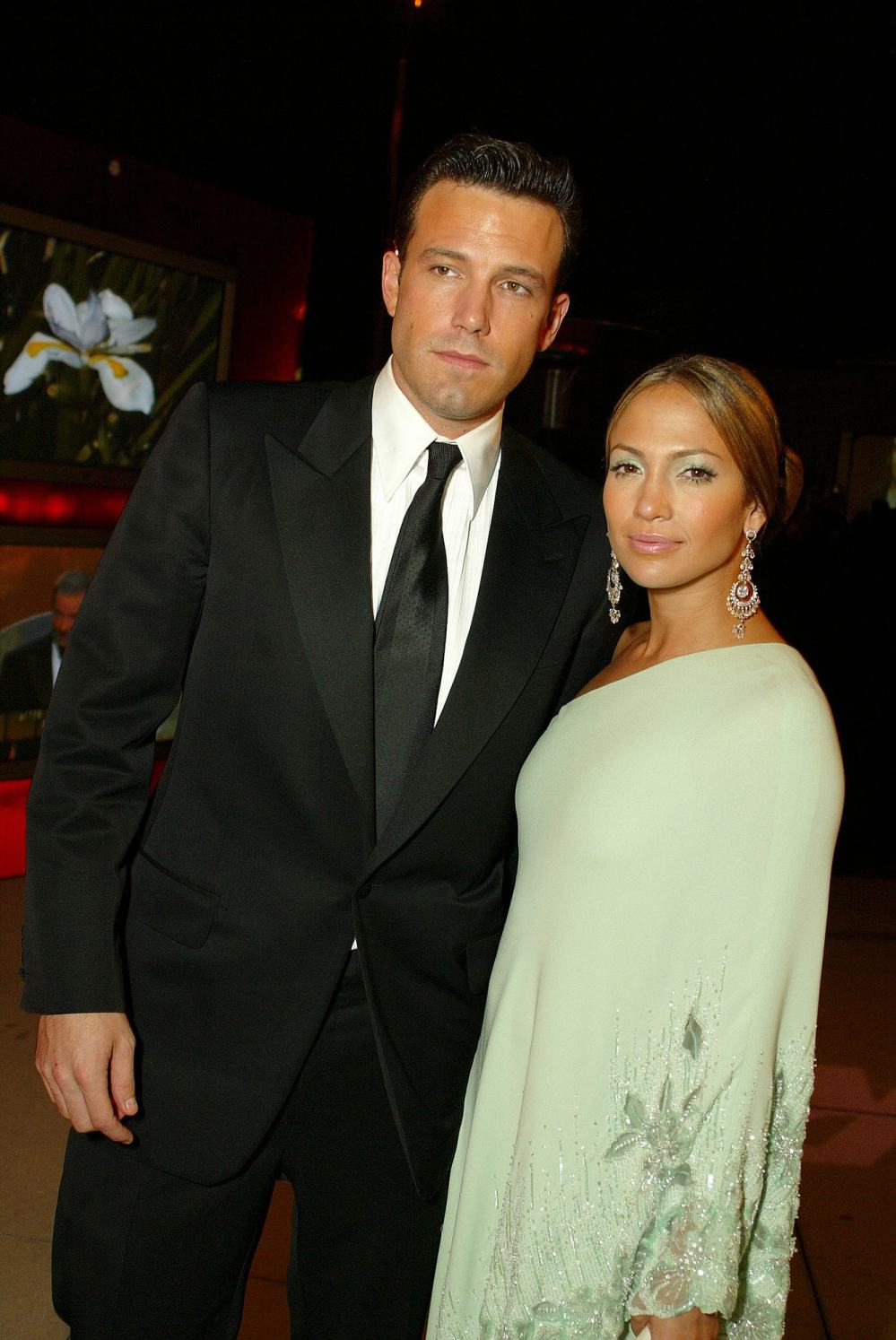 Ben Affleck, Jennifer Lopez Had a Playful Oscars 2015 Reunion: Details