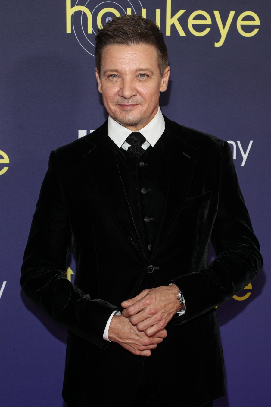 Jeremy Renner Chokes Up in 1st Interview Since Snowplow Accident