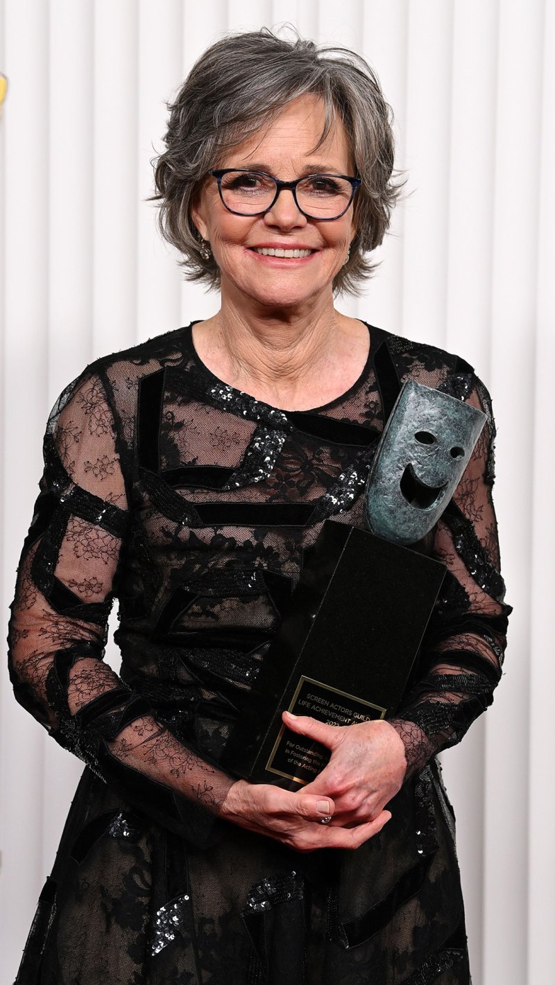 Sally Field Dead- The Academy Award Winning Actress Dies at Age 76 - 518