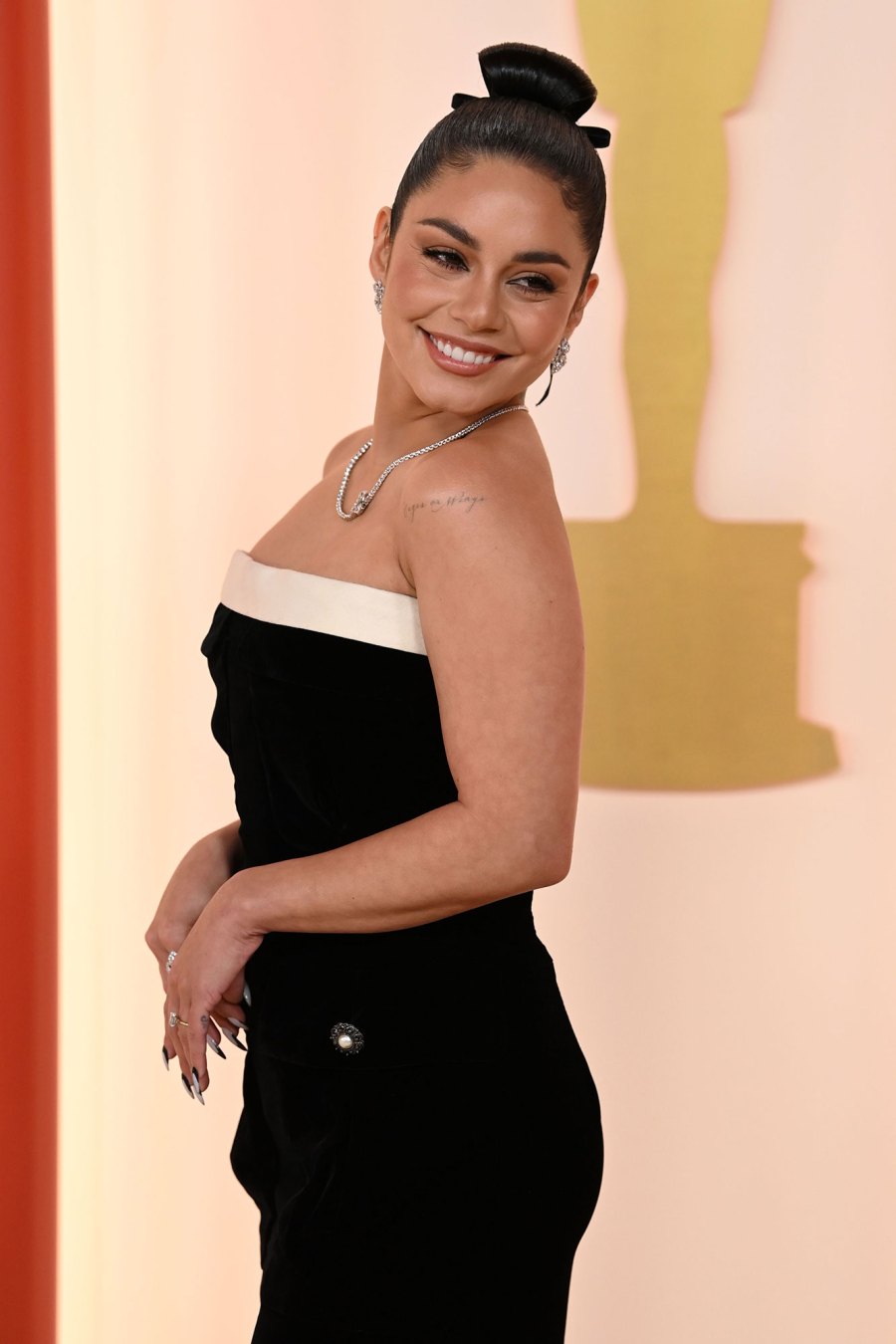 Vanessa-Hudgens-2023-Oscars-02