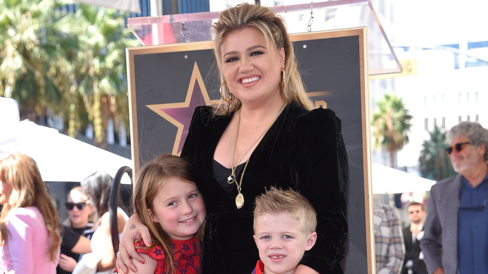 Kelly Clarkson Reveals Her and Brandon Blackstock's Daughter River Is Bullied for Her Dyslexia