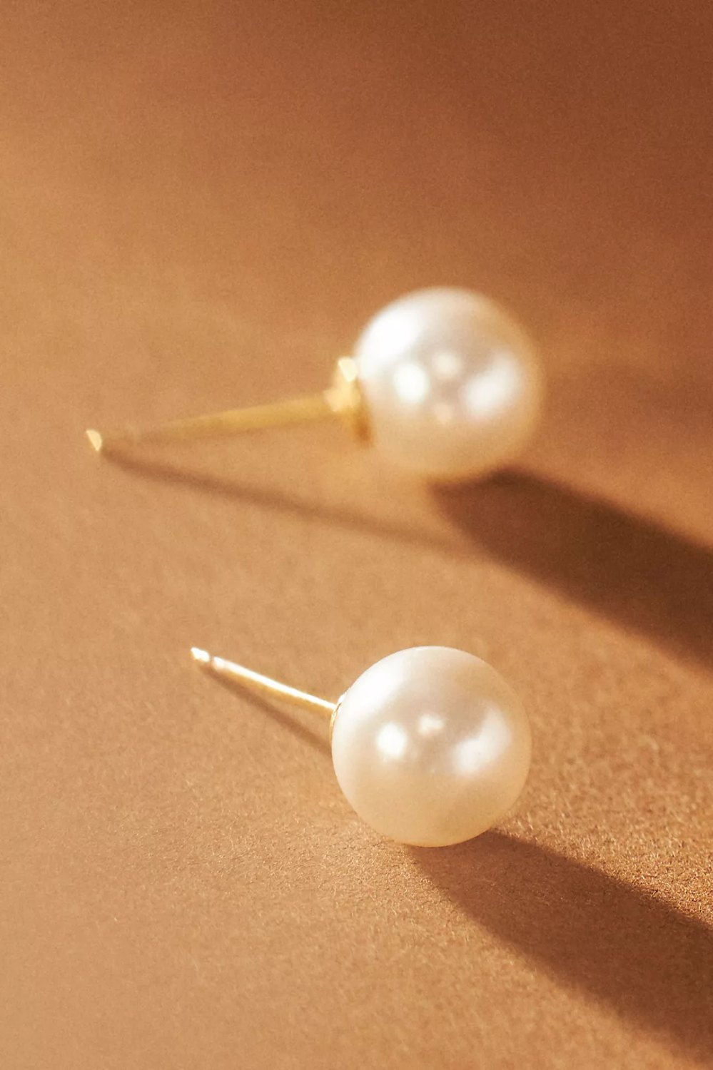 pearl studs