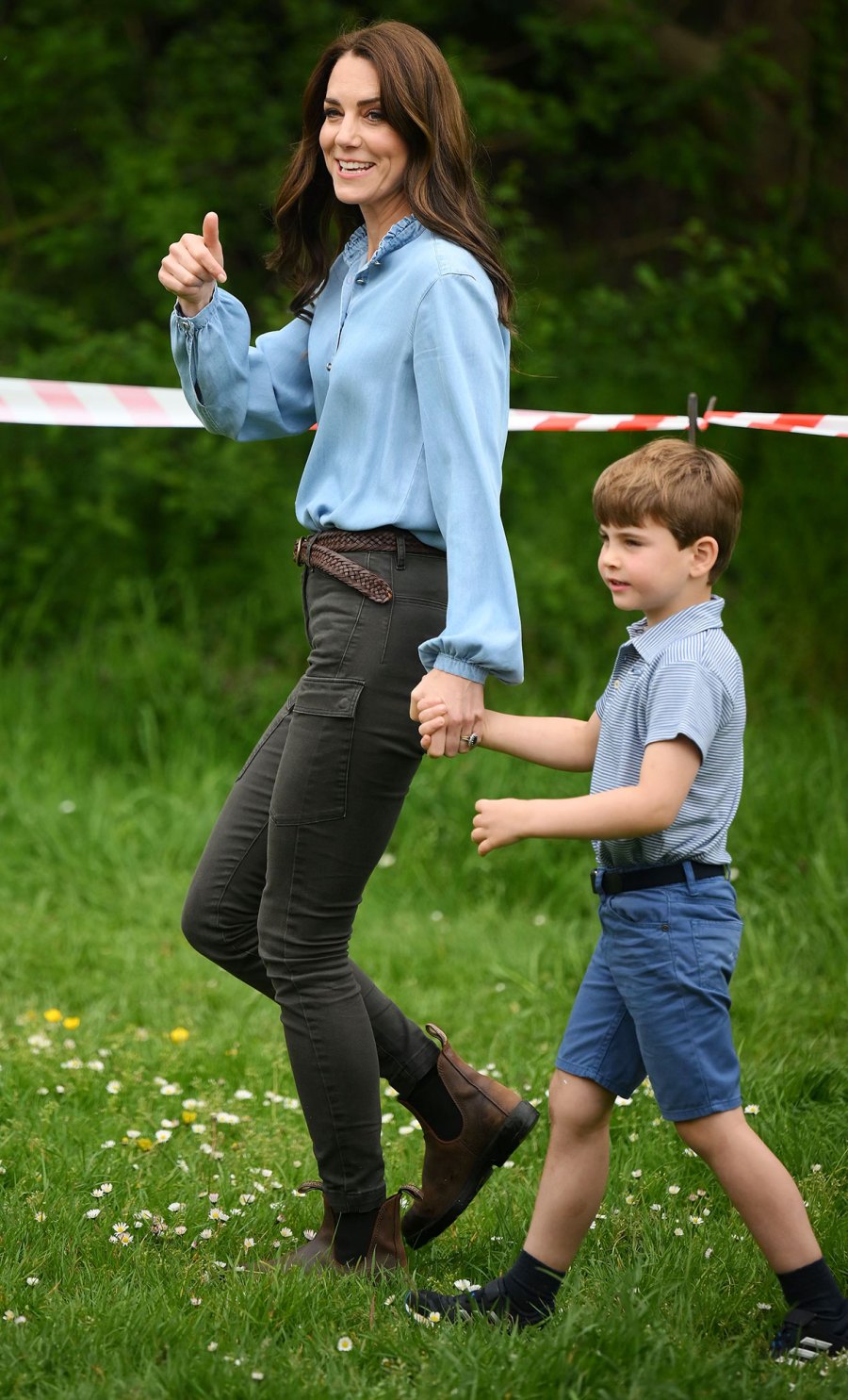 Prince William and Princess Kate 3 Kids Participate in The Big Help Out After Coronation Weekend Prince Louis 2