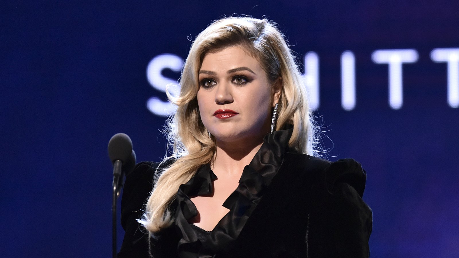 Kelly Clarkson Reacts to Toxic Talk Show Claims: 'Committed to Maintaining a Safe and Healthy' Space