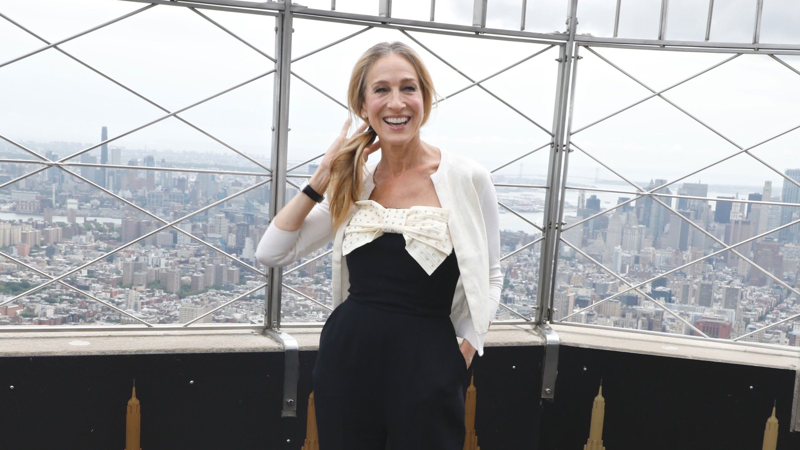 Sarah Jessica Parker Reveals Why Carrie Bradshaw Never Rocks a Manicure: ‘Futile’ and ‘an Obstacle