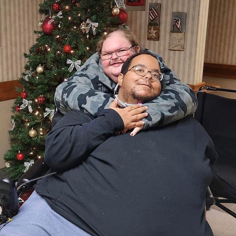 '1000-Lb. Sisters' Star Tammy Slaton's Husband Caleb Willingham Dead at 40: Details