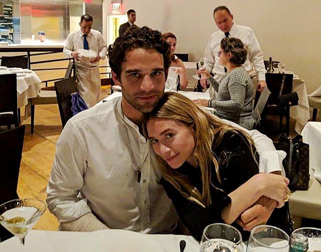 Ashley Olsen and Husband Louis Eisner Welcome Their 1st Baby Report 268 274
