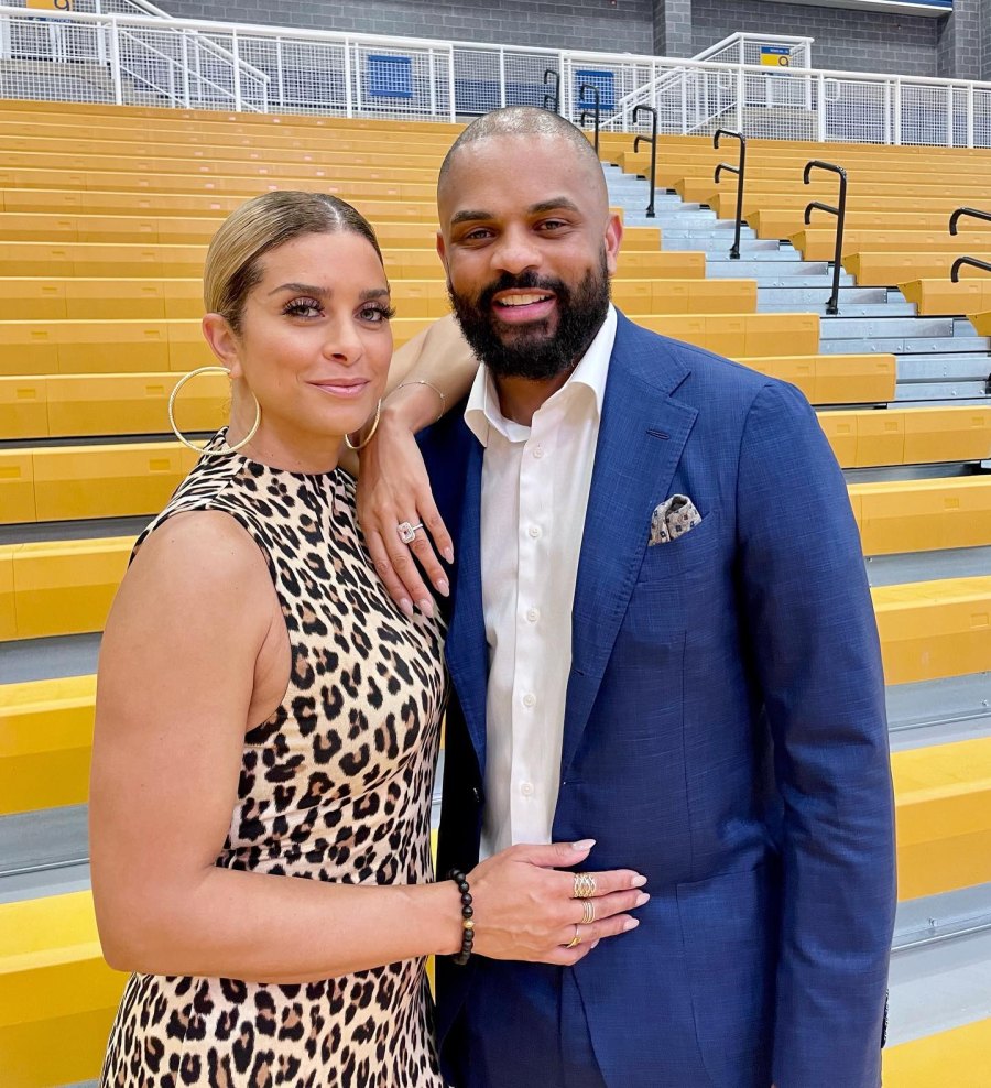 Celebrity Exes Who Lived Together Post-Split-Robyn Dixon and Juan Dixon