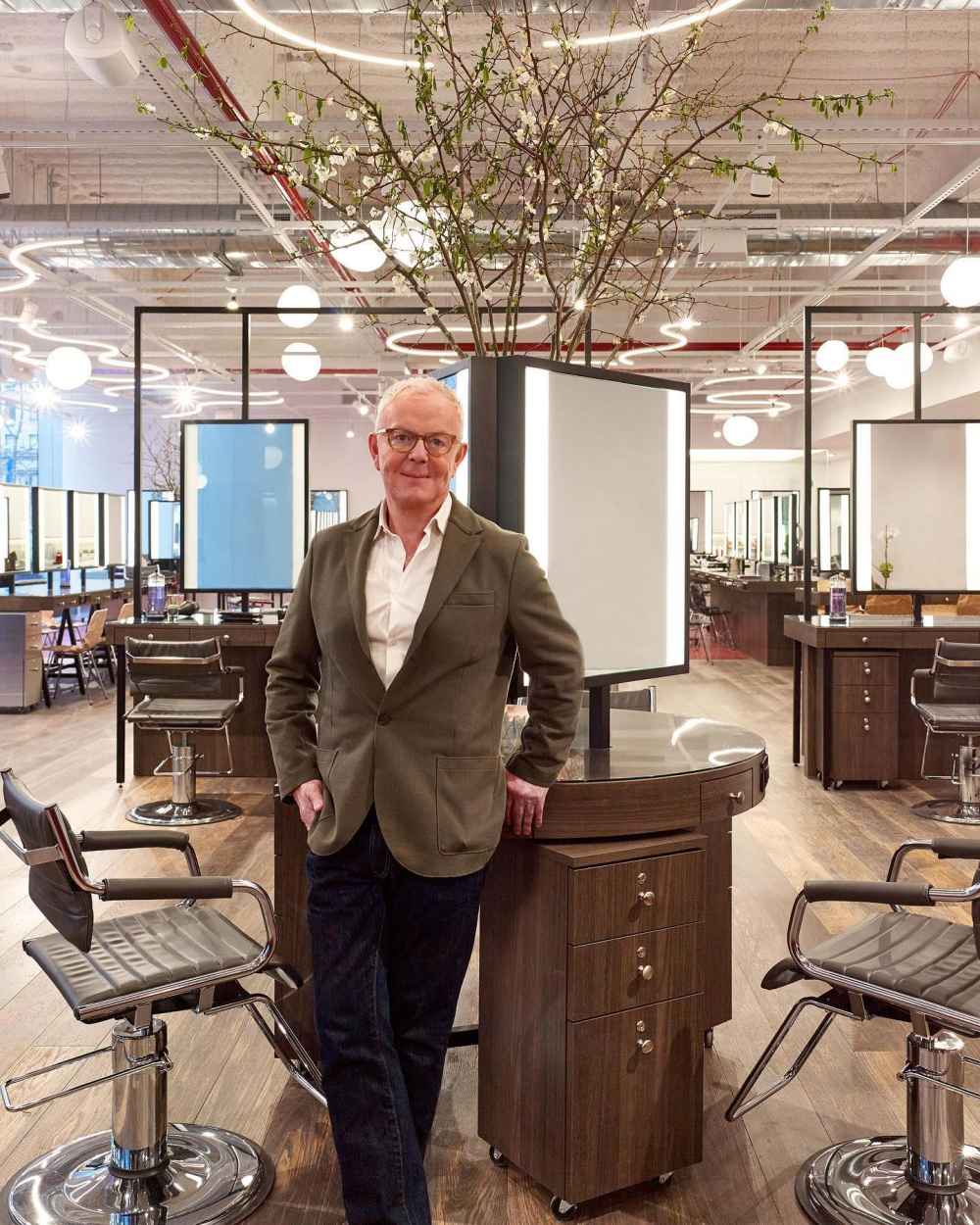 Hairstylist John Barrett Dead