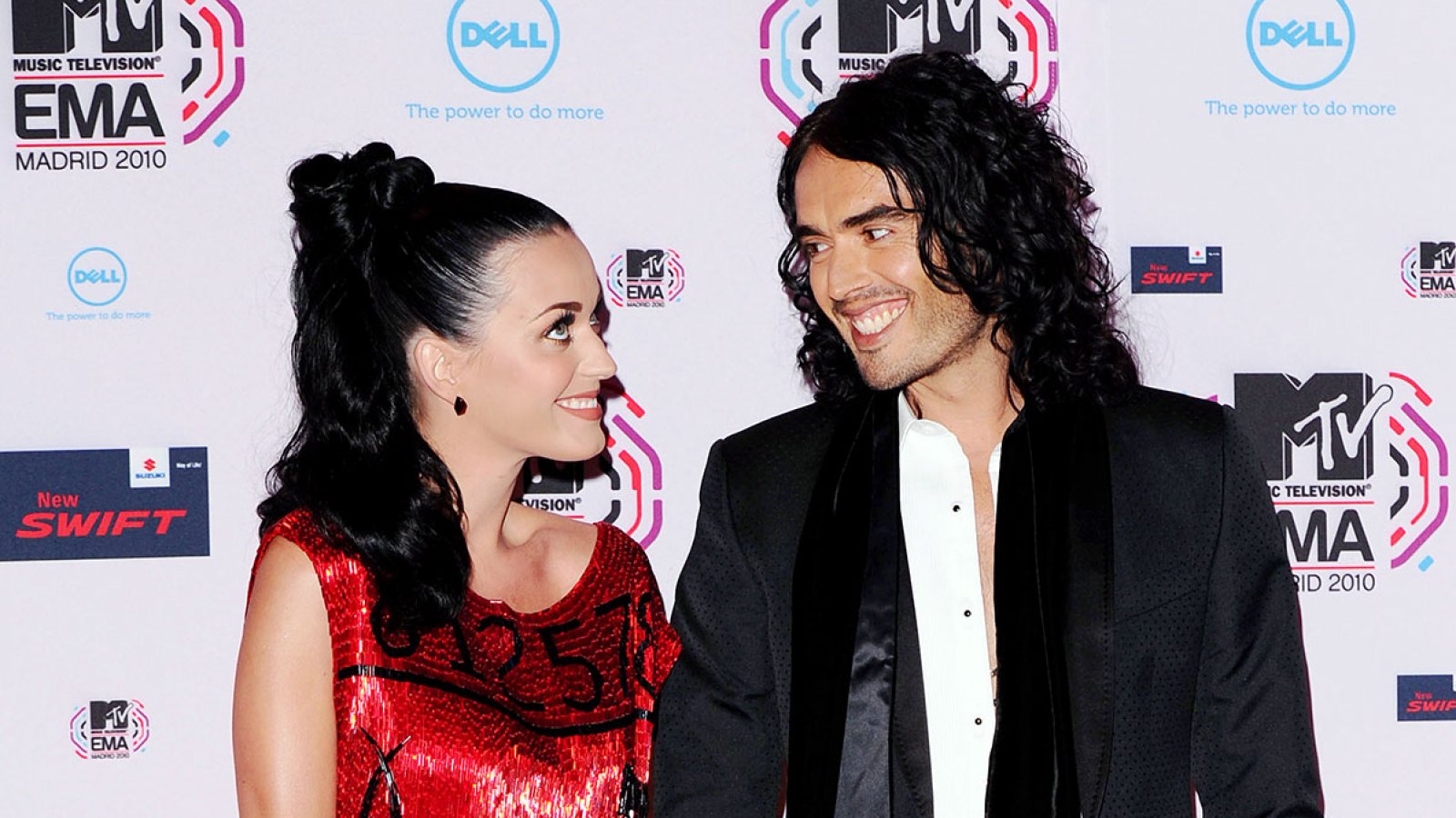 Russell Brand Reflects on Chaotic Period When He Was Married to Amazing Katy Perry