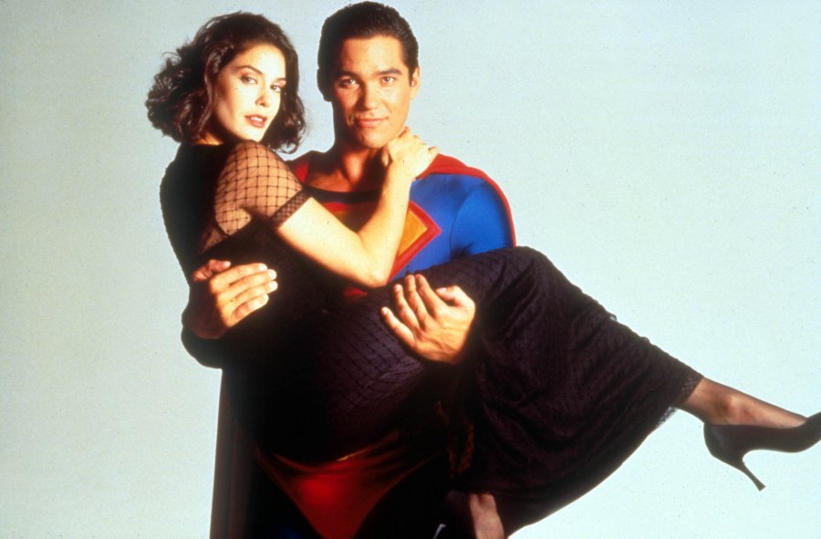 TV Shows That Were Canceled After Already Receiving a Renewal - Lois and Clark-The New Adventures of Superman