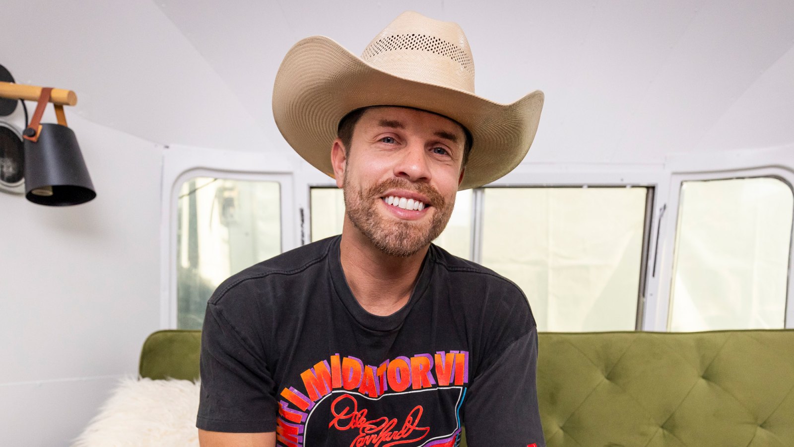 Dustin Lynch Is 'Ready' to Find a Partner Despite Being ‘Scared to Date in Nashville'