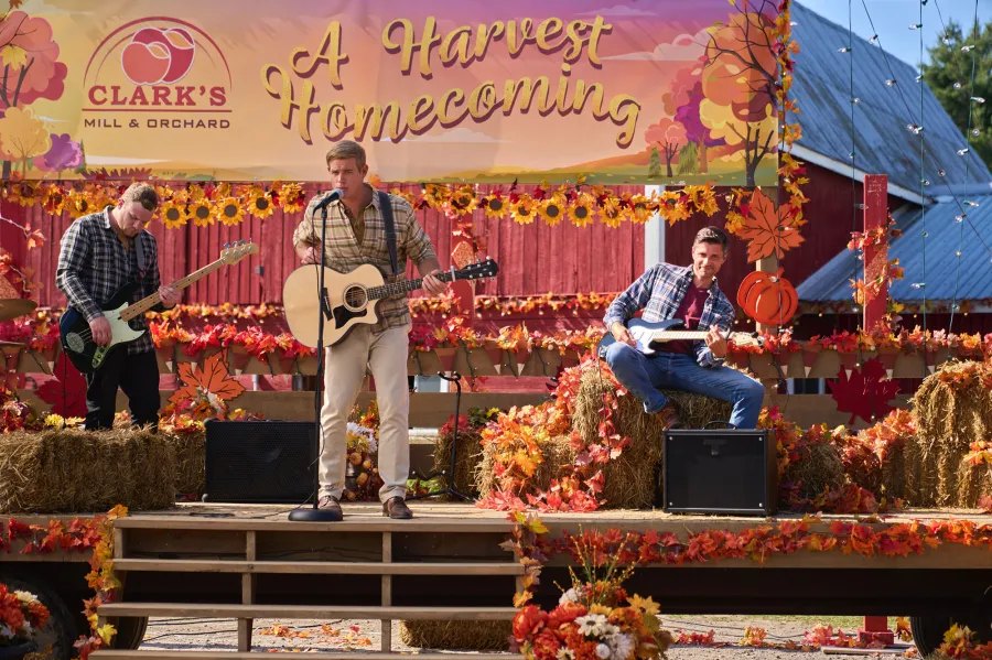 First Look at Trevor Donovan and Jessica Lowndes A Harvest Homecoming