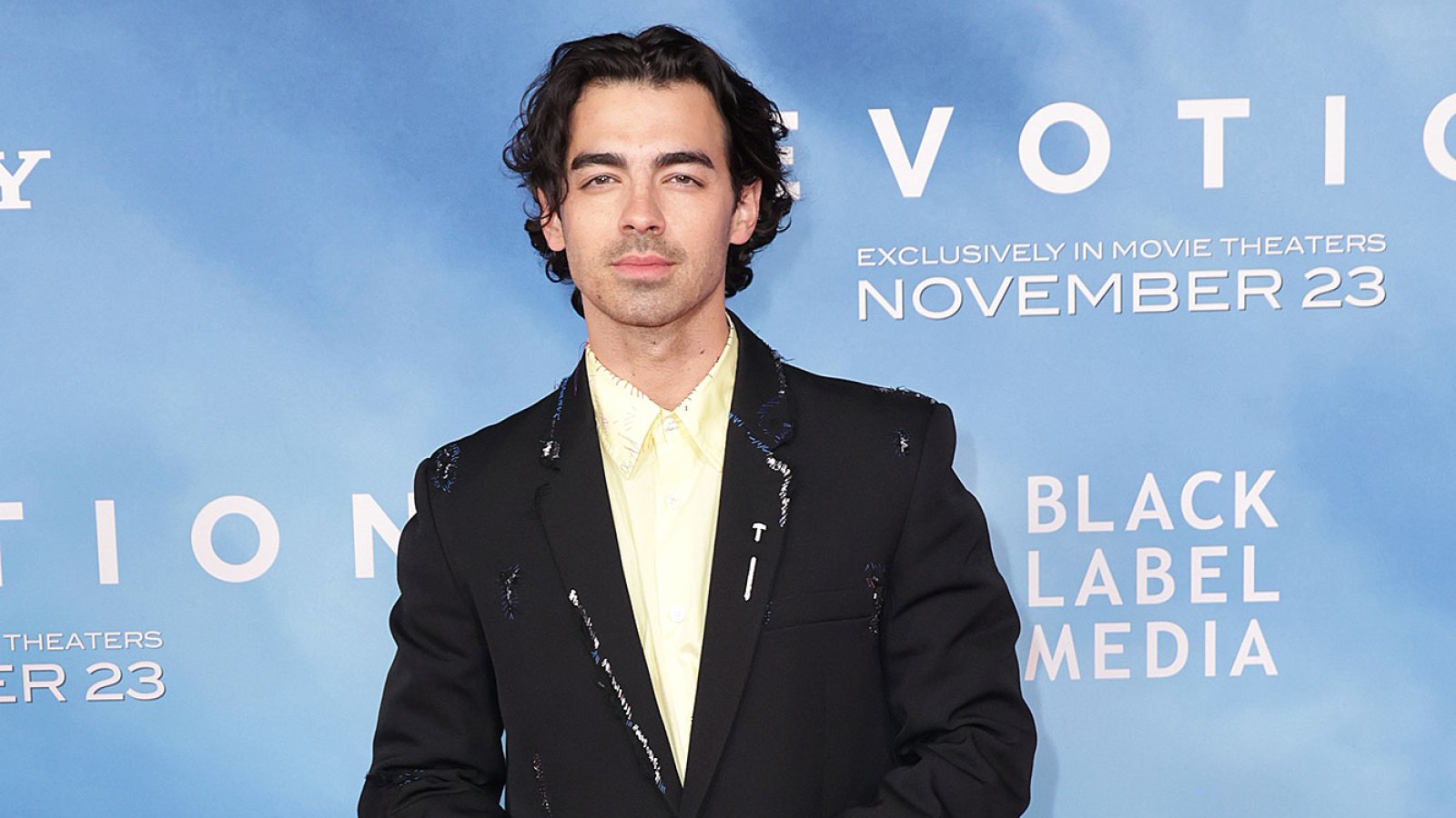 Joe Jonas Blatantly Displays Wedding Ring Again as Questions Continue About Sophie Turner Marriage