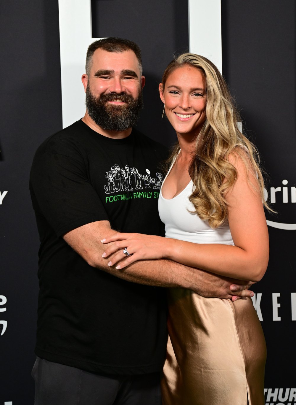 Donna Kelce Explains Why Son Jasons Wife Doesnt Plan to Sit in the Suites at Eagles Chiefs Game