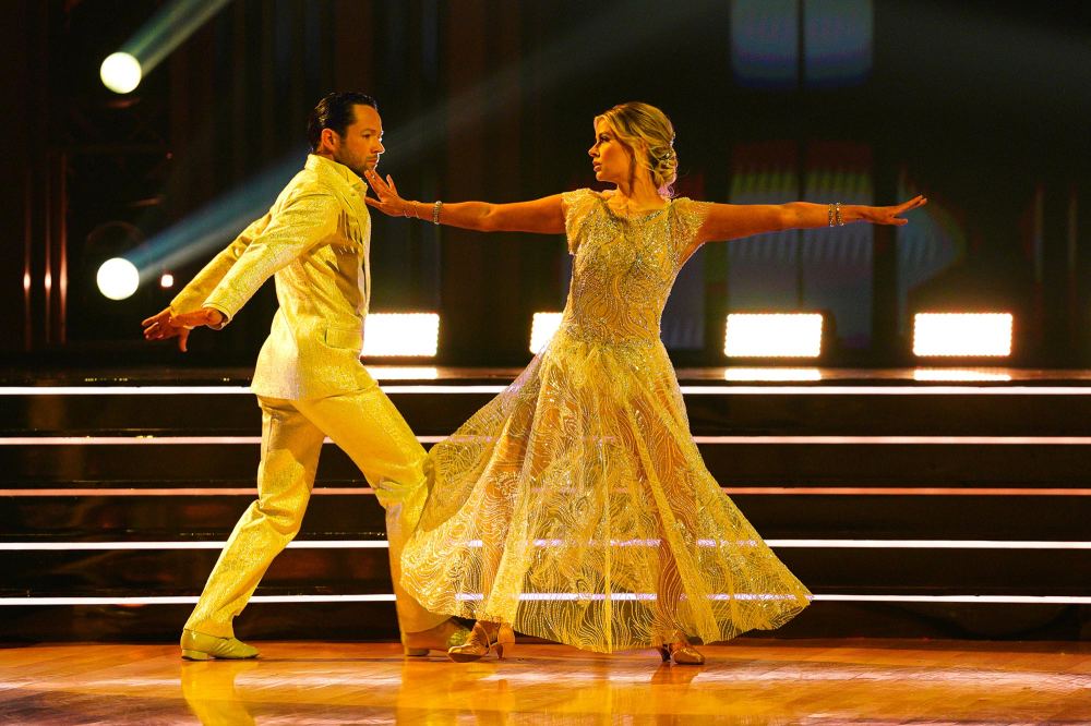 Ariana Madix Reveals Which Taylor Swift Quote She Relates to the Most in Her DWTS Journey 138