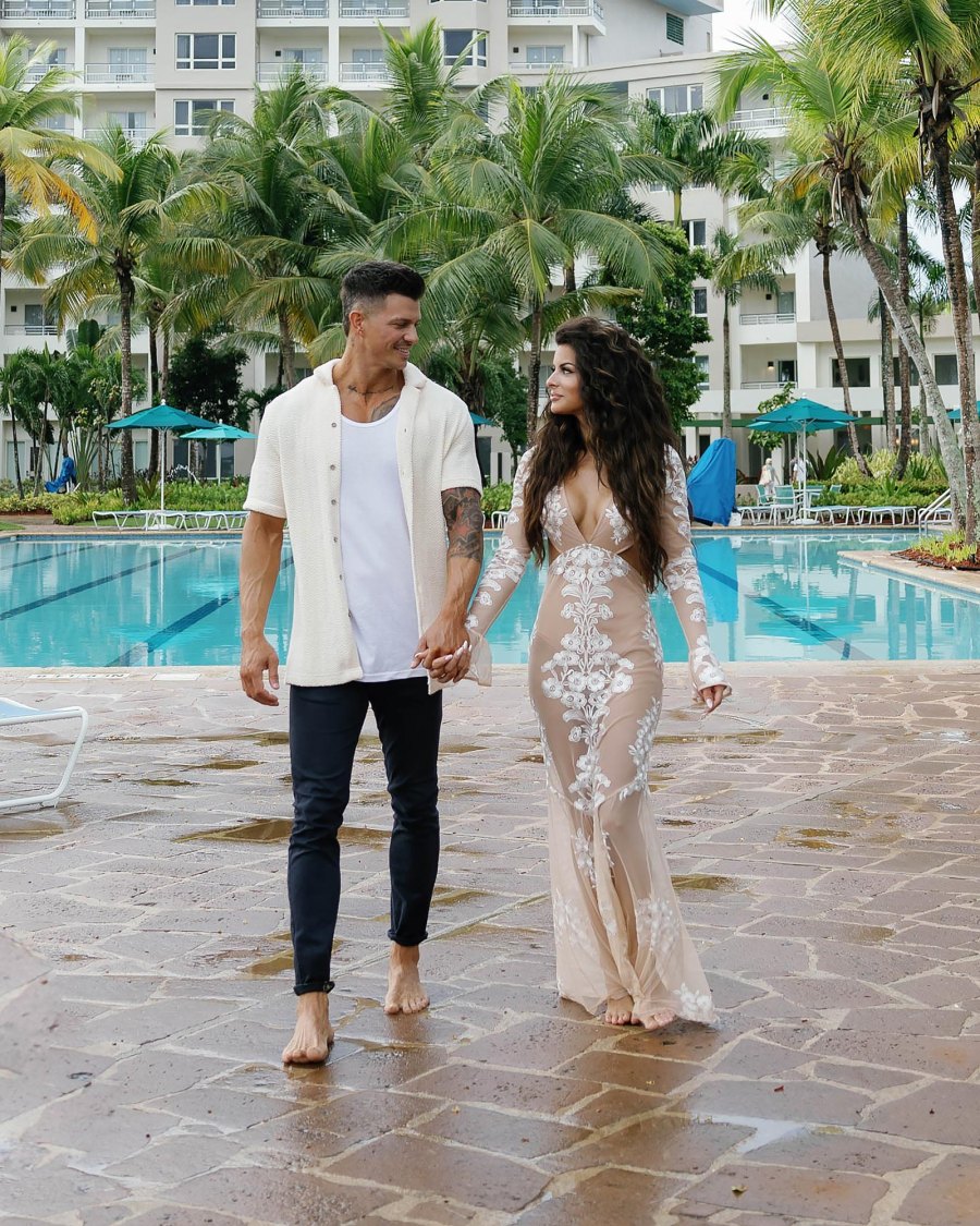 Feature Bachelor in Paradise Mari Pepin and Kenny Braasch Wedding Photos 5