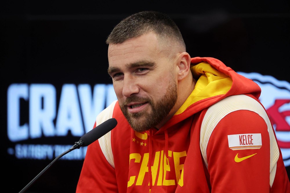Travis Kelce Was Trying to Delete His Old Tweets Before They Went Viral 2
