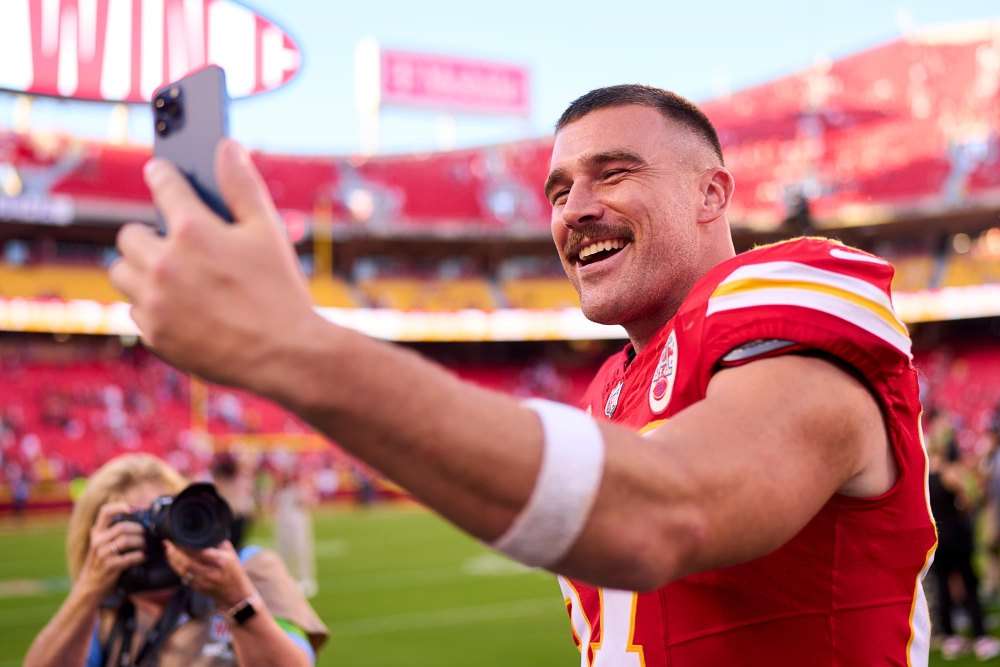 Why Everyone Is Talking About Travis Kelce s Old Tweets 158