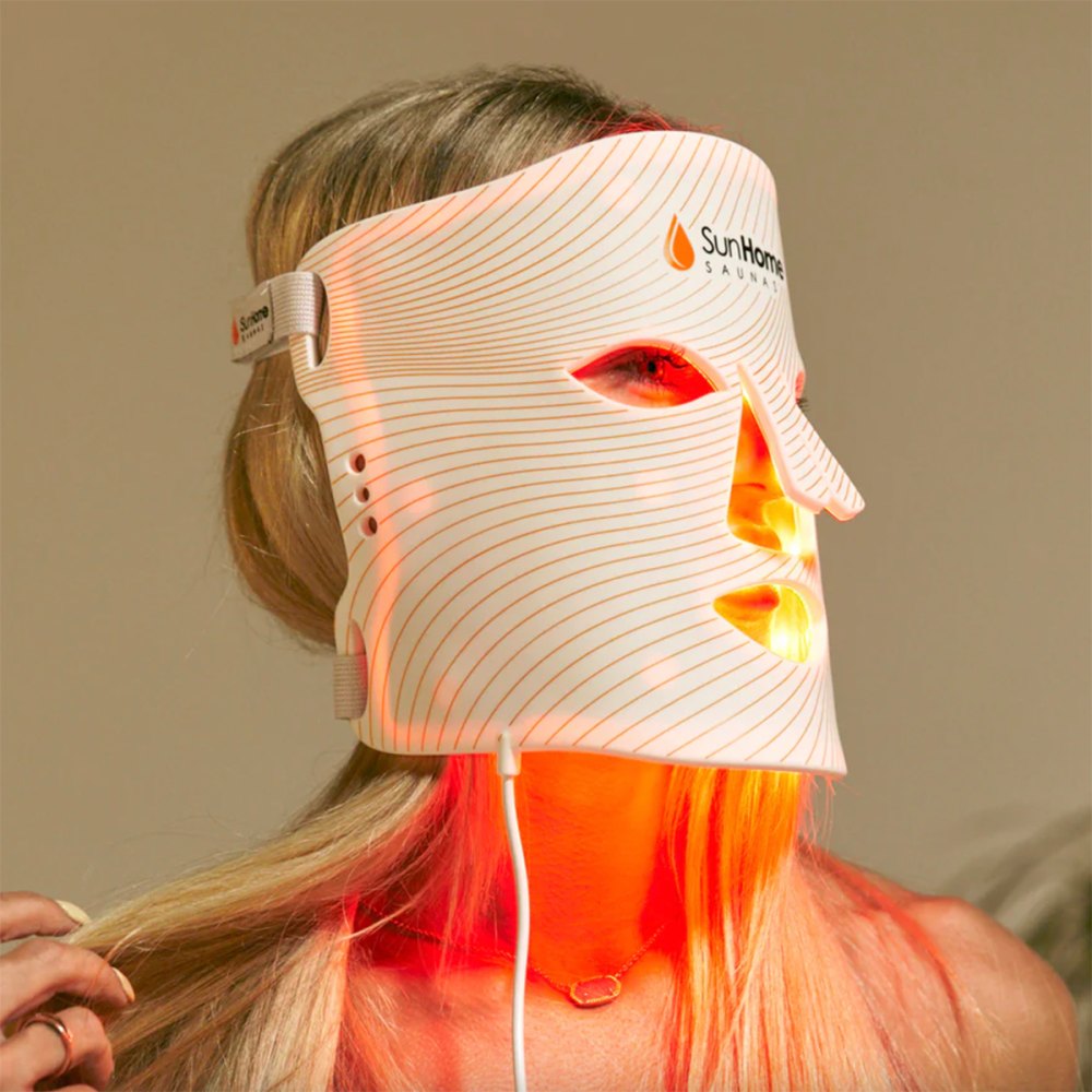 gift-guide-women-sun-home-saunas-led-mask