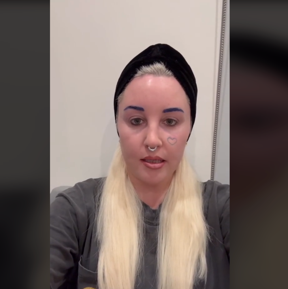 Amanda Bynes Resumes Her Podcast 1 Day After Announcing Her Plans to Pause It
