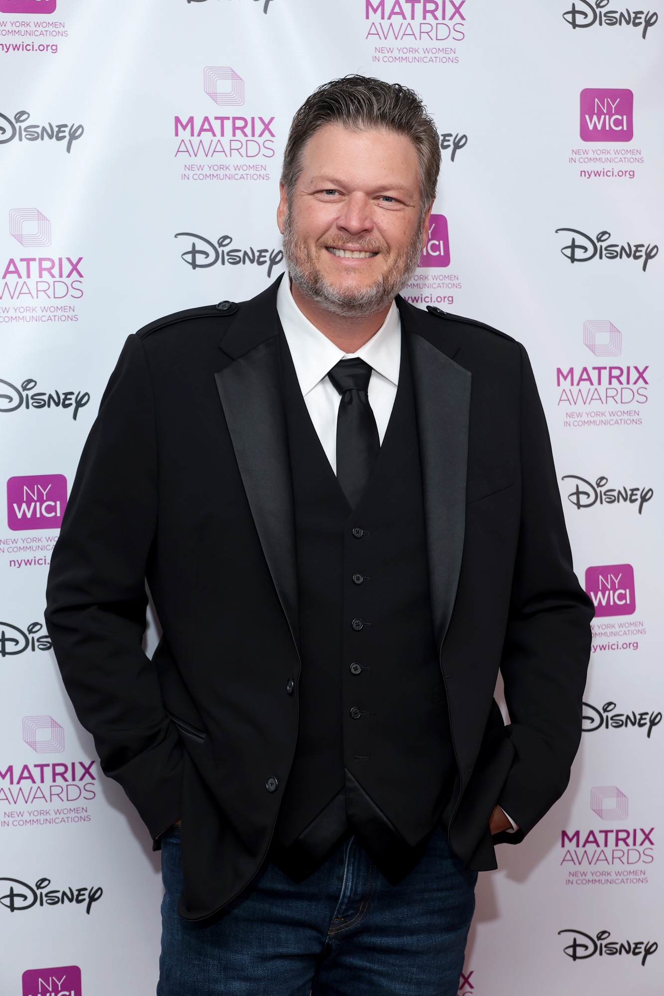 Blake Shelton Bio