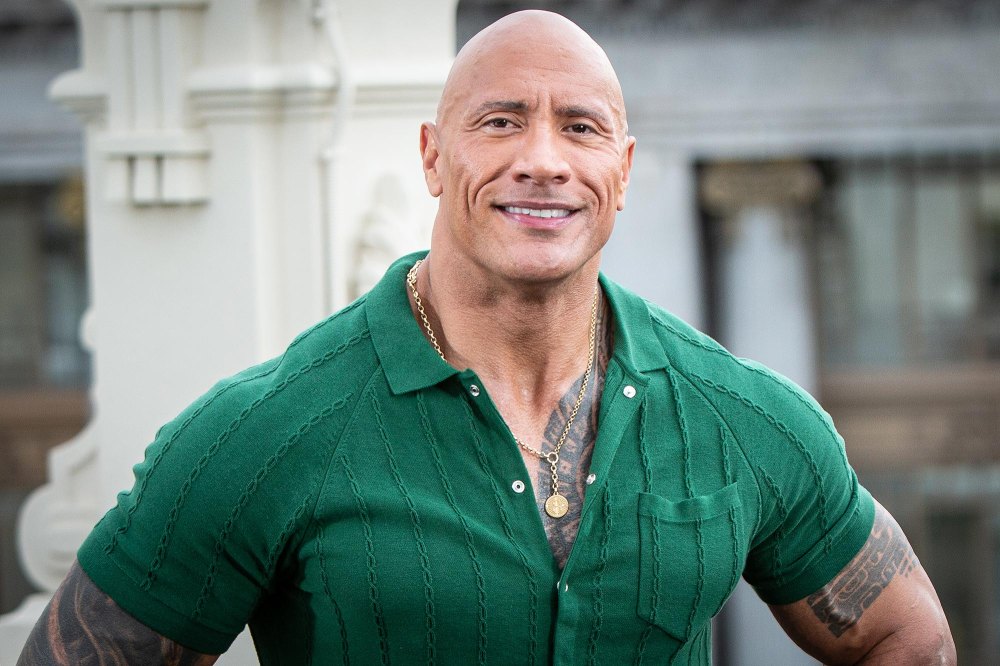 Dwayne Johnson Buys Toys for Every Kid Shopping at FAO Schwarz Didnt Care How Many Toys They Had