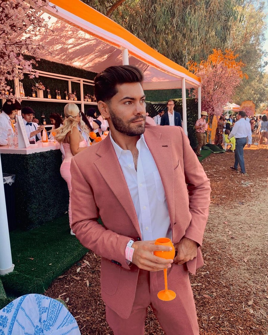 The Bachelor and The Bachelorette Alums Can t Stop Wearing Salmon Suits A Look Back 166 Dylan Barbour 176
