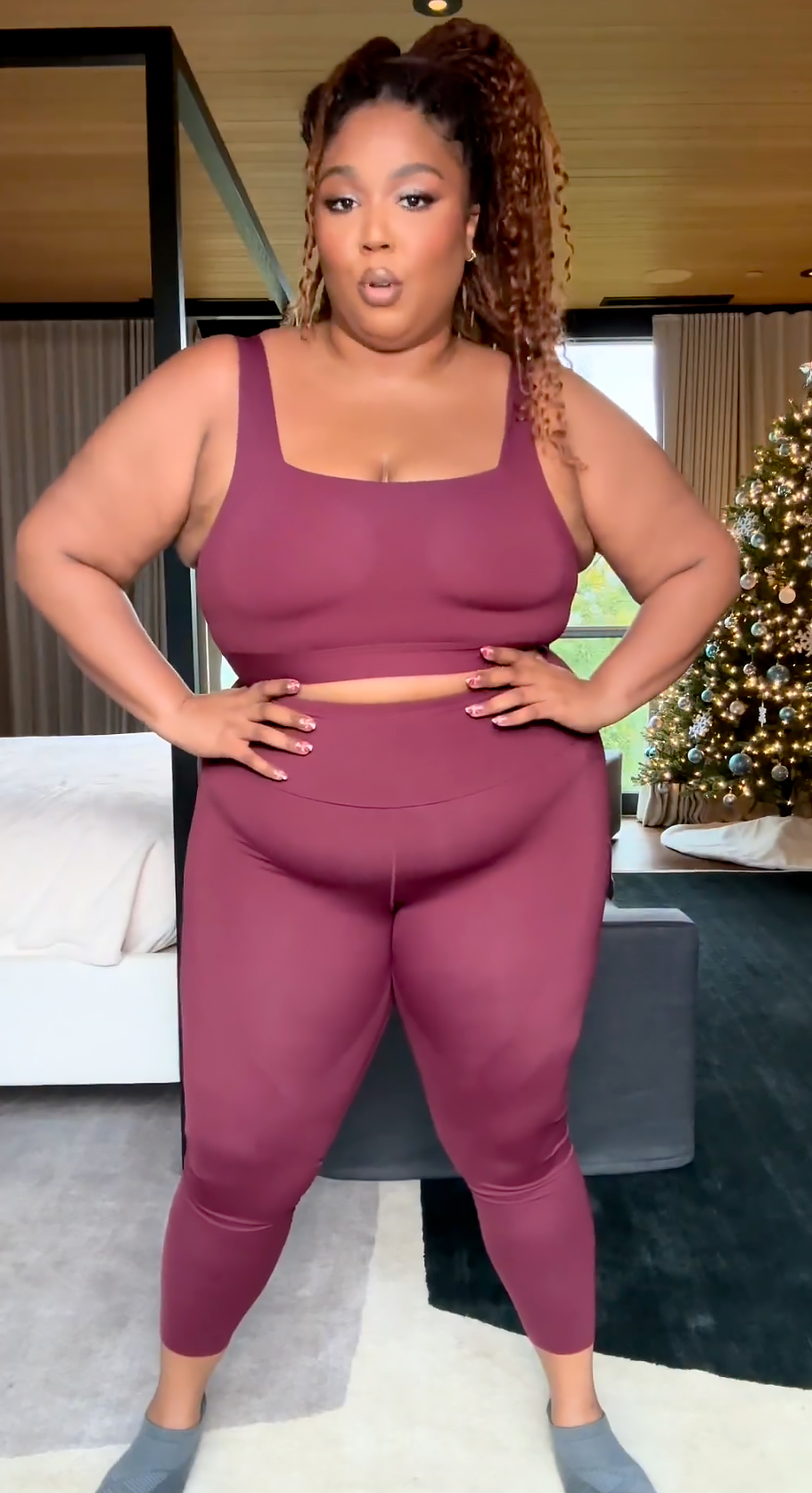Lizzo Models Legging and Bra Set From Her Clothing Line Yitty- ‘New Year, New Me’