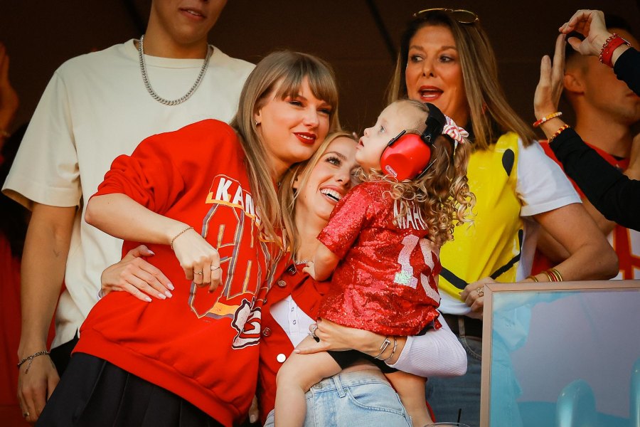 Taylor Swift and Brittany Mahomes Best BFF Moments- From Game Day Buddies to Girls Nights Out 075
