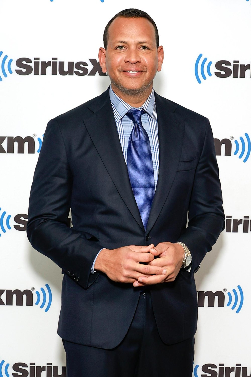 Alex Rodriguez Explains Why His Viral Tan Looks Dark